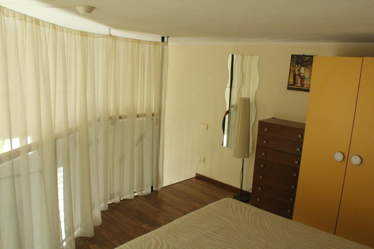 I Gemelli Holiday House Pescara Bagian luar foto