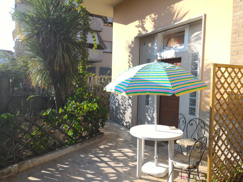 I Gemelli Holiday House Pescara Bagian luar foto